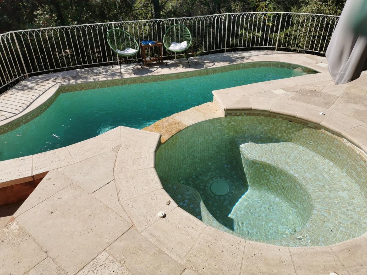 Appart "Pins & Parasol", Piscine Chauffee Et Bain A Remous Taradeau エクステリア 写真